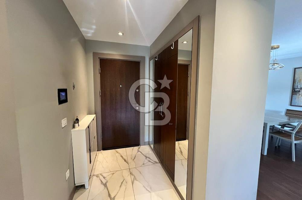 Gaziemir Aryom Koru'da Havuzlu Bahçeli 2+1 Daire