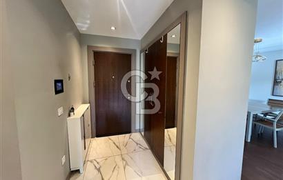 Gaziemir Aryom Koru'da Havuzlu Bahçeli 2+1 Daire