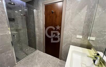 Gaziemir Aryom Koru'da Havuzlu, Bahçeli 2+1 Daire