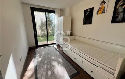 Gaziemir Aryom Koru'da Havuzlu Bahçeli 2+1 Daire