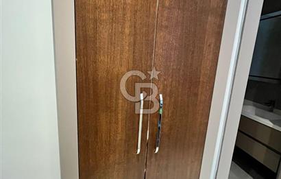 Gaziemir Aryom Koru'da Havuzlu Bahçeli 2+1 Daire