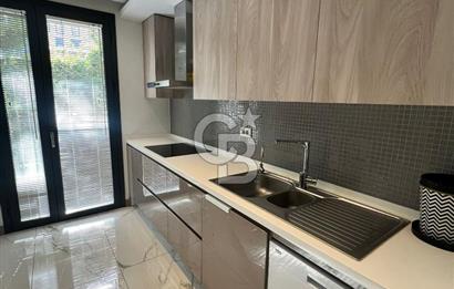 Gaziemir Aryom Koru'da Havuzlu Bahçeli 2+1 Daire