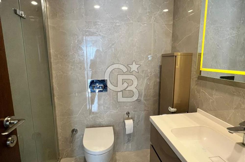 Gaziemir Aryom Koru'da Havuzlu Bahçeli 2+1 Daire