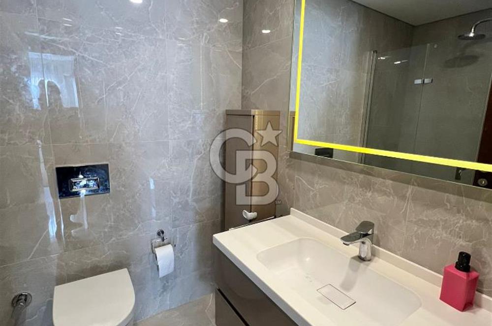 Gaziemir Aryom Koru'da Havuzlu, Bahçeli 2+1 Daire