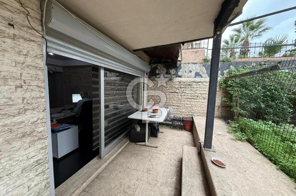 İzmir 2. Karantina Bölgesinde Satılık Ana Cadde Üzeri Dükkan