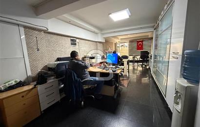 İzmir 2. Karantina Bölgesinde Satılık Ana Cadde Üzeri Dükkan