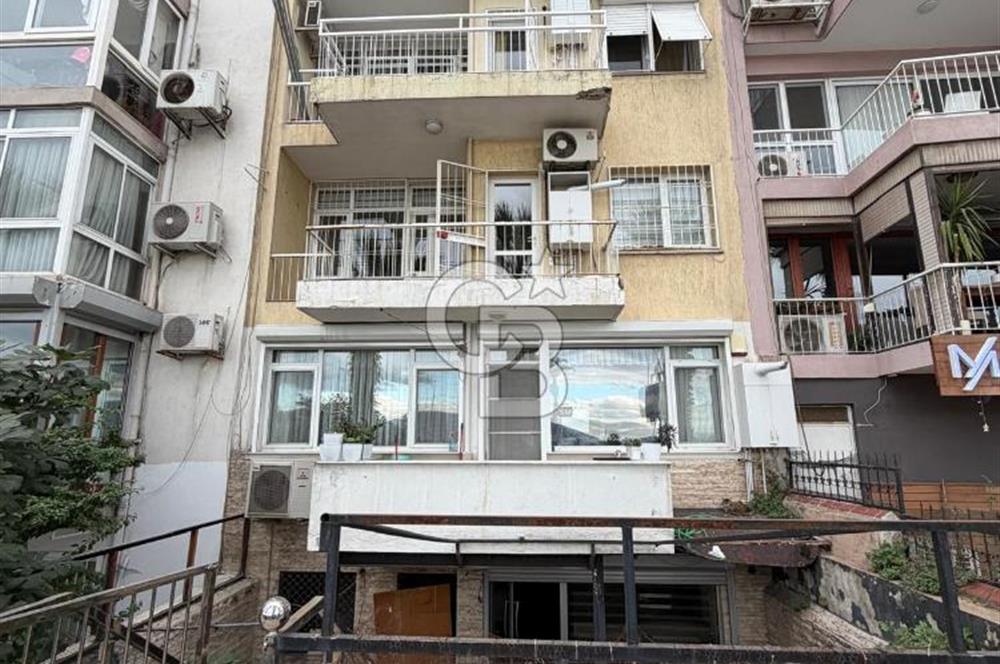 İzmir 2. Karantina Bölgesinde Satılık Ana Cadde Üzeri Dükkan