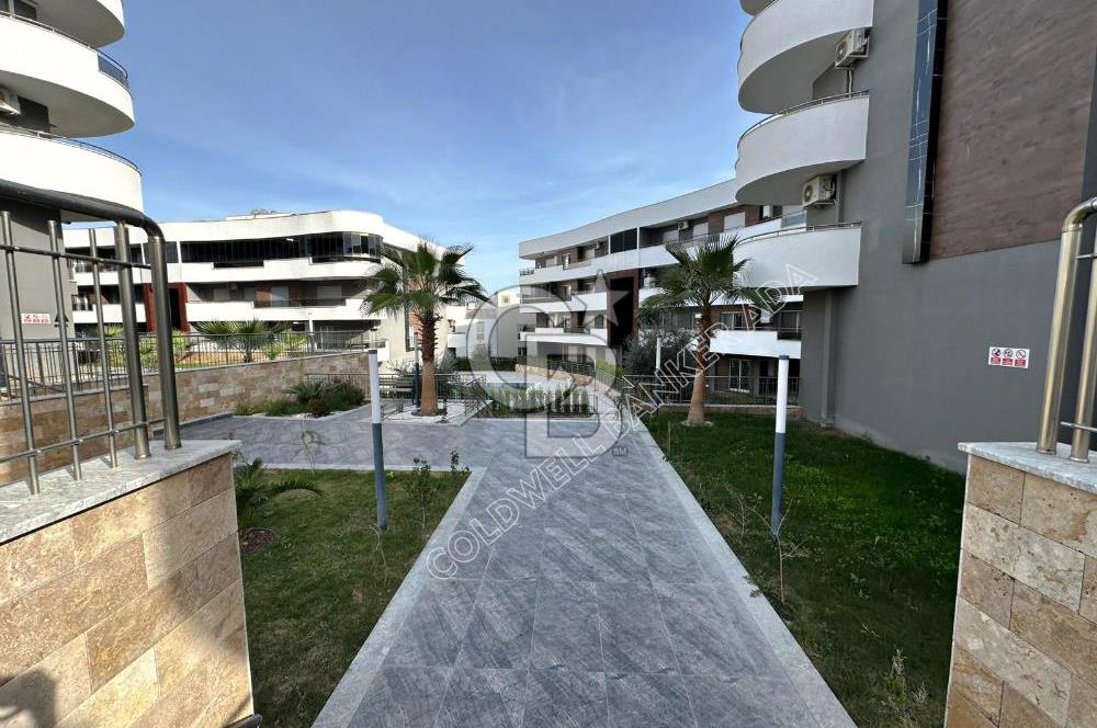 Kuşadası Değirmendere’de Fırsat Fiyata 3+1 Bahçe Katı Residance Daire