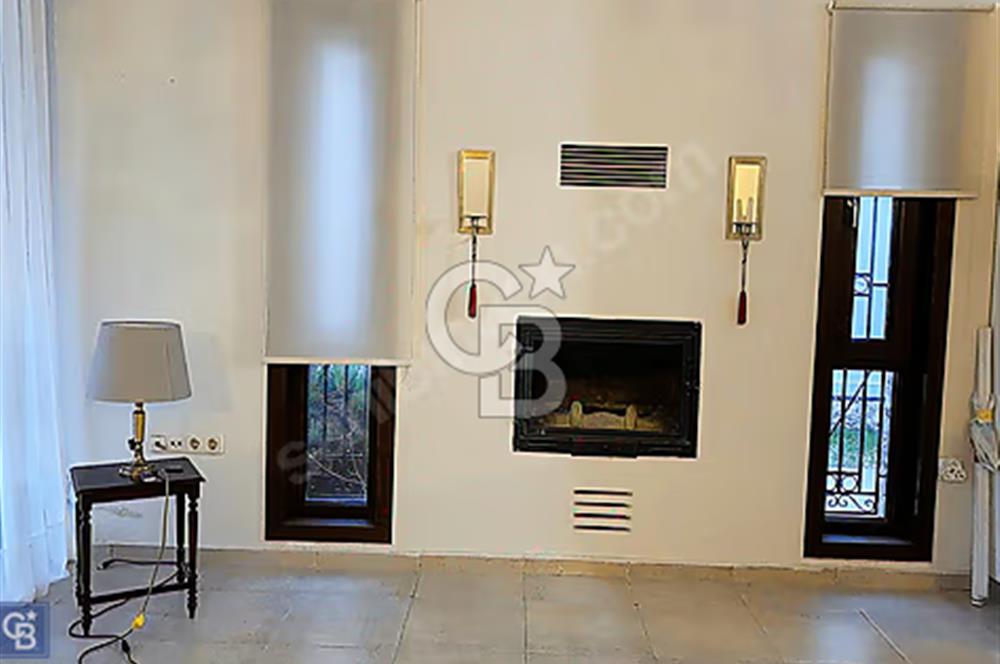 Alaçatı merkezde 3+1 Satılık Villa