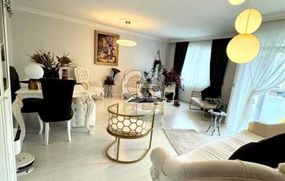 ÜSKÜDAR KISIKLI DA METROYA SIFIR KONUMDA 3+1 PRESTİJLİ DAİRE