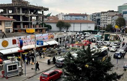 ÜSKÜDAR KISIKLI DA METROYA SIFIR KONUMDA 3+1 PRESTİJLİ DAİRE