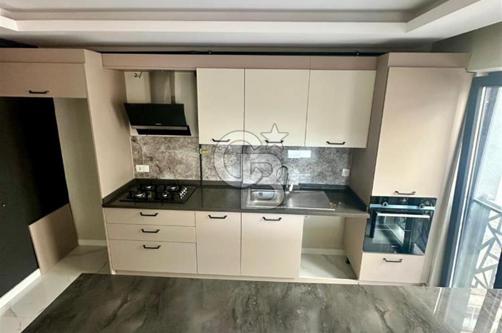 “Demetevler & Yenimahalle Metro Yakını • 3 Yaşında Şık 2+1”