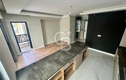 “Demetevler & Yenimahalle Metro Yakını • 3 Yaşında Şık 2+1”