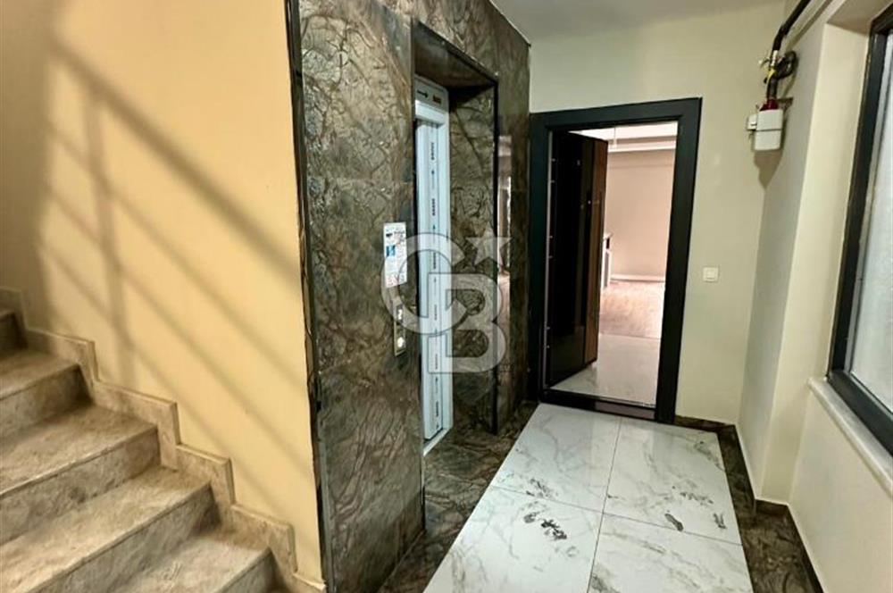 “Demetevler & Yenimahalle Metro Yakını • 3 Yaşında Şık 2+1”