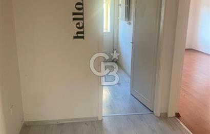 Üsküdar Acıbadem Mahallesi, Şehit Fethi Sokak'da Geniş 2+1