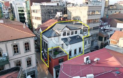 KEMERKAYA'NIN EN İŞLEK CADDESİNDE SATILIK KOMPLE BİNA