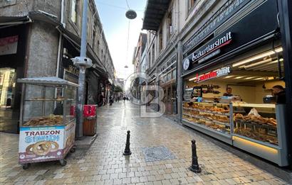 KEMERKAYA'NIN EN İŞLEK CADDESİNDE SATILIK KOMPLE BİNA