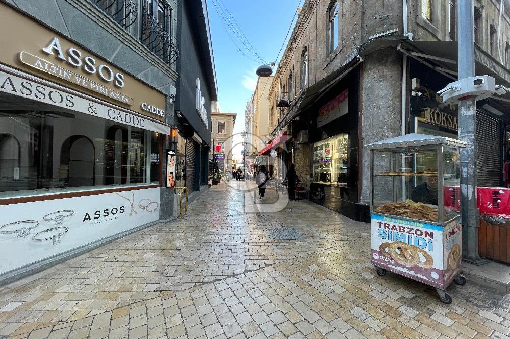 KEMERKAYA'NIN EN İŞLEK CADDESİNDE SATILIK KOMPLE BİNA