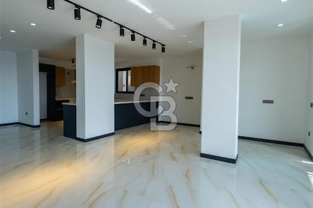 AKYARLAR’DA TAM MÜSTAKİL 3+1 DENİZ MANZARALI HAVUZLU VİLLA 