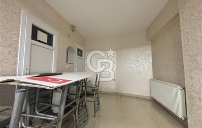 Demirköprü Ana Cadde Üzeri Köşe Konum Satılık Dükkan