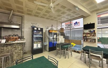 Demirköprü Ana Cadde Üzeri Köşe Konum Satılık Dükkan