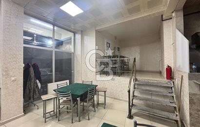 Demirköprü Ana Cadde Üzeri Köşe Konum Satılık Dükkan