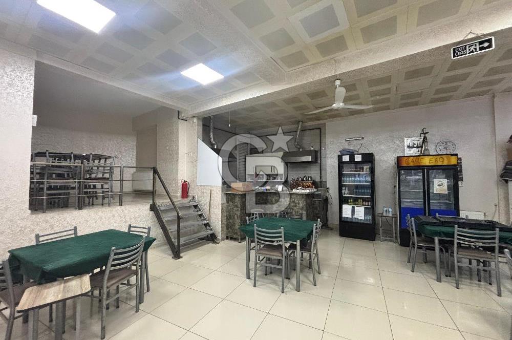 Demirköprü Ana Cadde Üzeri Köşe Konum Satılık Dükkan