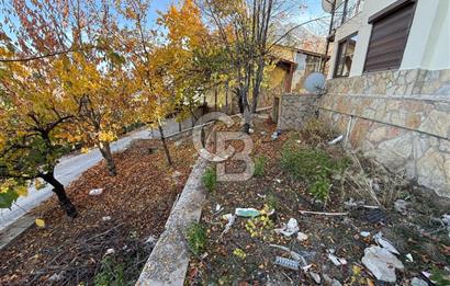 SAKLIKENT'TE DOĞA VE ŞEHİR MANZARALI EŞYALI 3+1 VİLLA