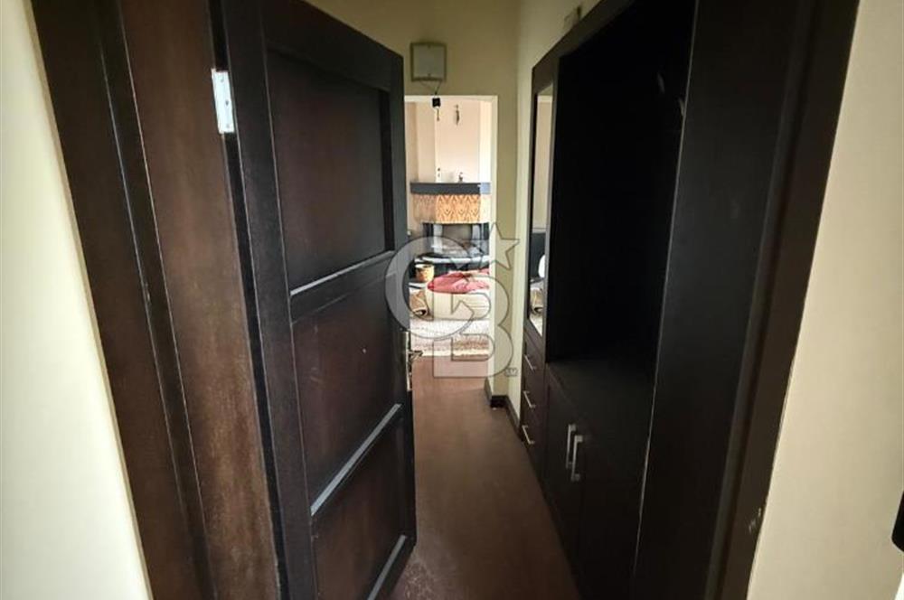 SAKLIKENT'TE DOĞA VE ŞEHİR MANZARALI EŞYALI 3+1 VİLLA