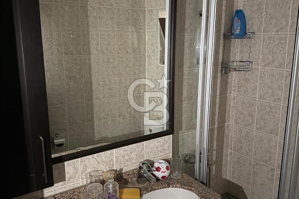 SAKLIKENT'TE DOĞA VE ŞEHİR MANZARALI EŞYALI 3+1 VİLLA