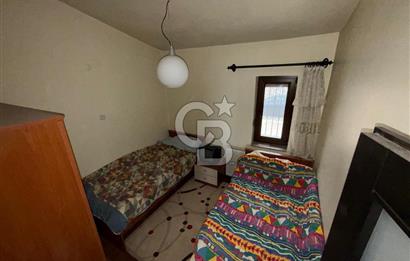 SAKLIKENT'TE DOĞA VE ŞEHİR MANZARALI EŞYALI 3+1 VİLLA