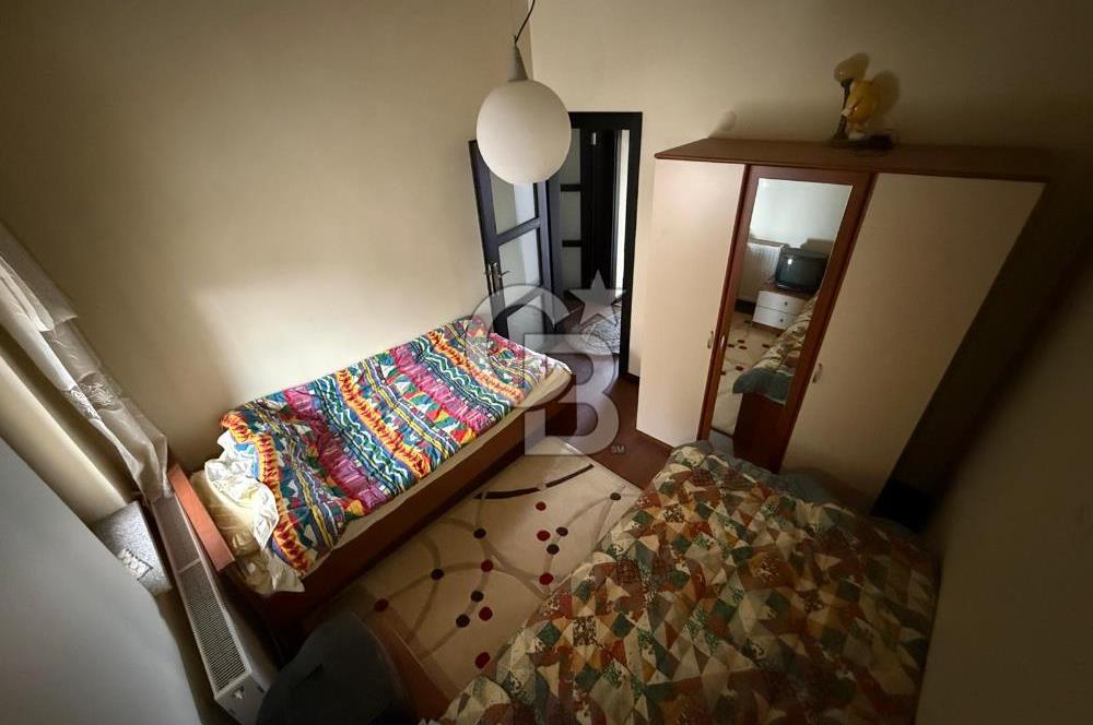 SAKLIKENT'TE DOĞA VE ŞEHİR MANZARALI EŞYALI 3+1 VİLLA