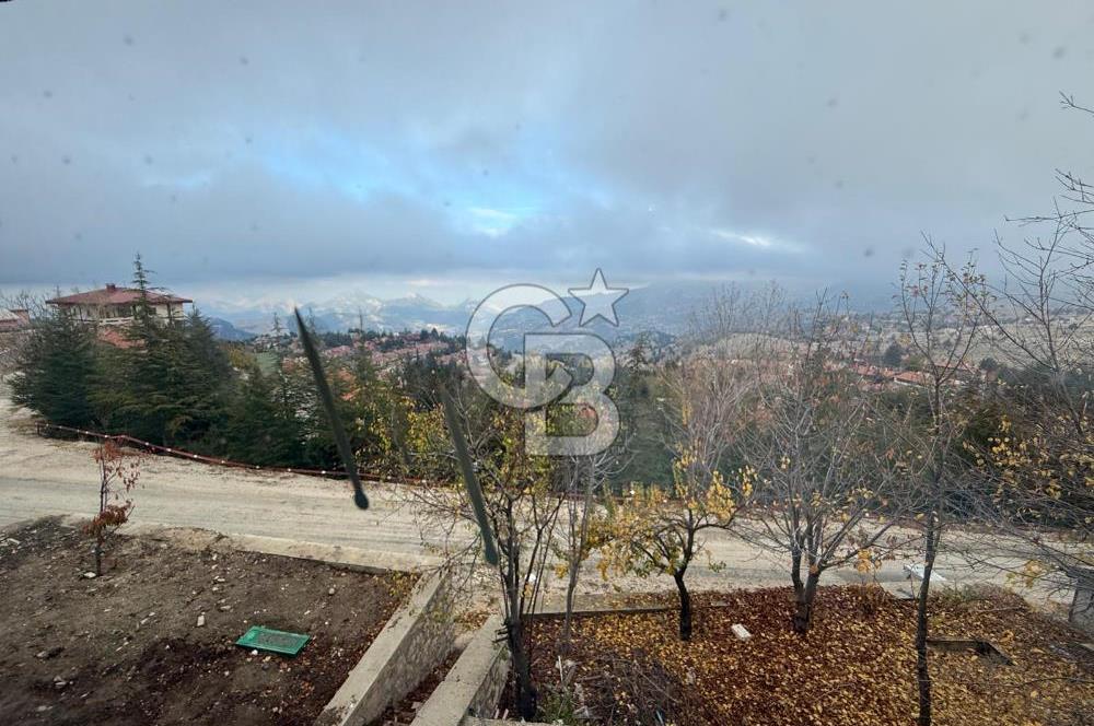 SAKLIKENT'TE DOĞA VE ŞEHİR MANZARALI EŞYALI 3+1 VİLLA