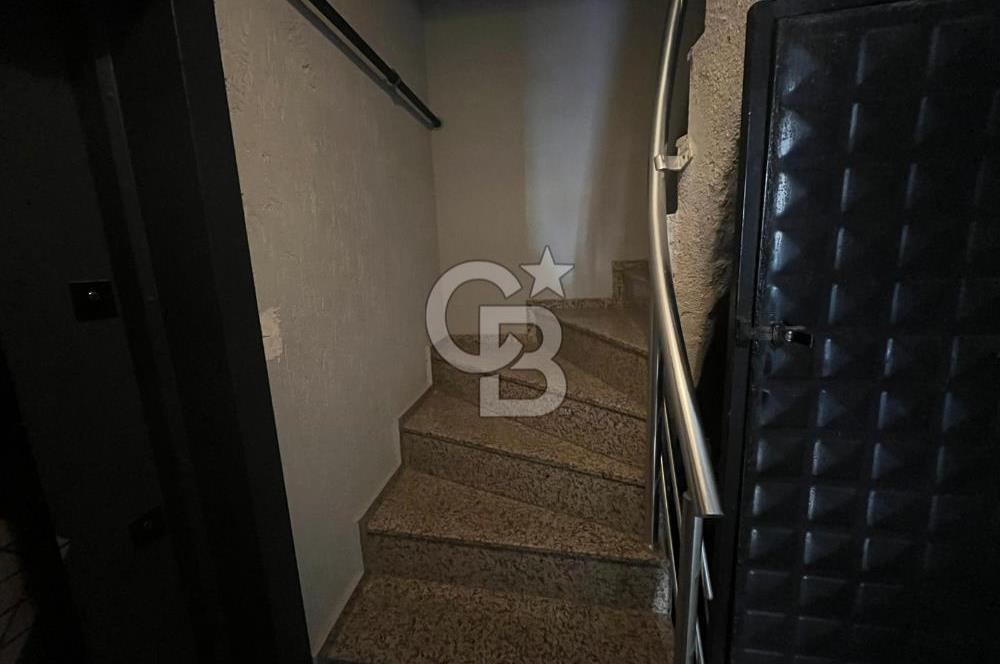 Bornova Zafer Mahallesi'nde 2+1 Kiralık Daire