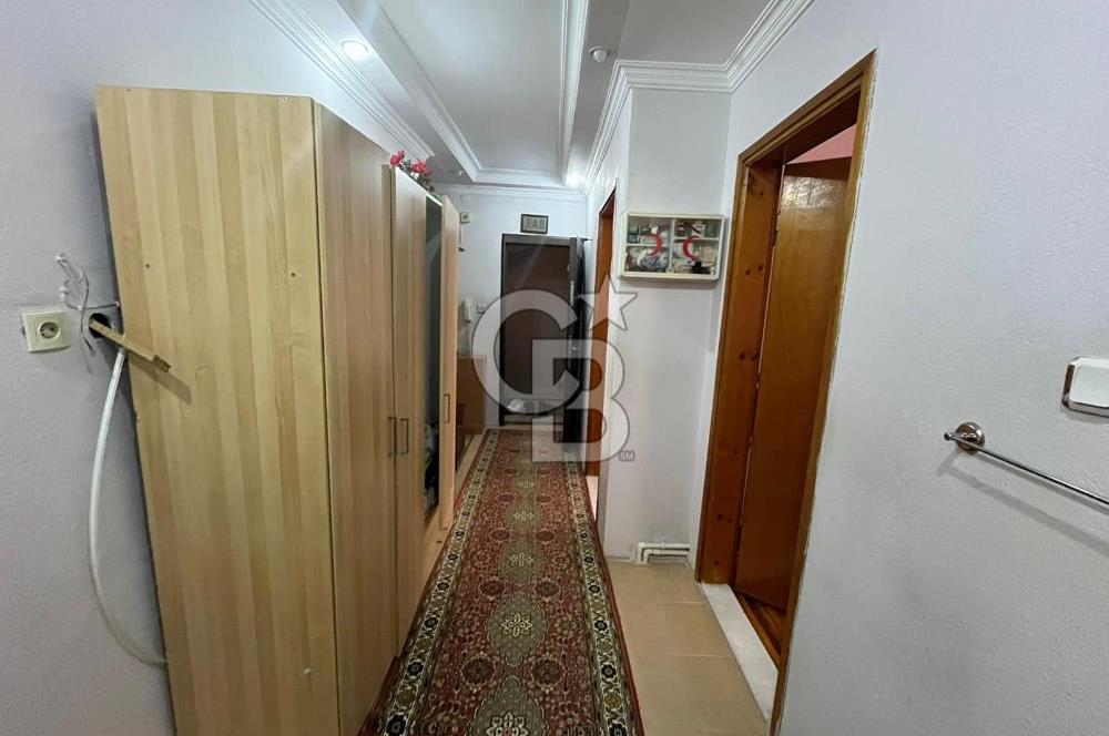 Bornova Zafer Mahallesi'nde 2+1 Kiralık Daire