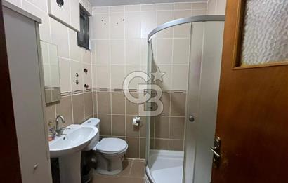 Bornova Zafer Mahallesi'nde 2+1 Kiralık Daire