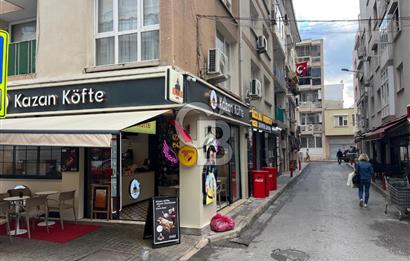Güzelyalı Mithatpaşa Caddesinde Köşe Dükkan