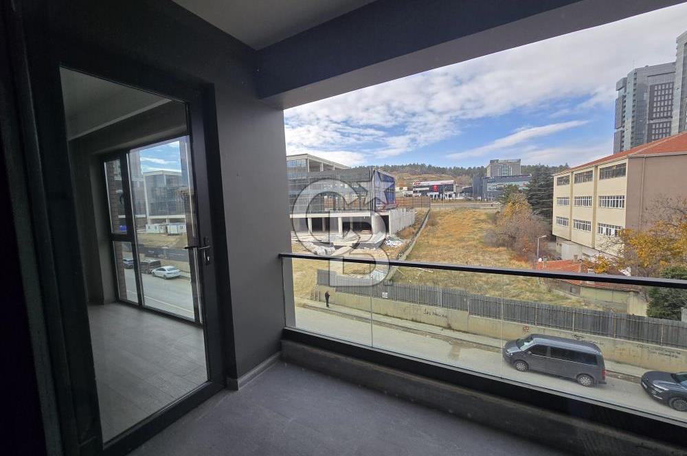 PRIME TAN SUITES'DE CADDE ÜZERİ 1+1 KİRALIK OFİS