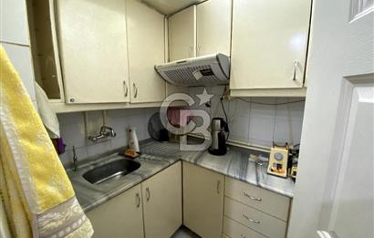 Millet Caddesinde İşyerine Uygun 3+1 Satılık Daire