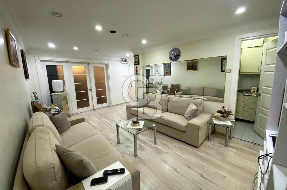 Millet Caddesinde İşyerine Uygun 3+1 Satılık Daire