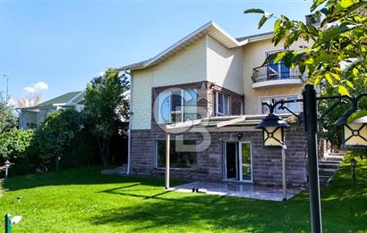 ŞEHİTALİ MAH. PET KONUT SİTESİNDE SATILIK VİLLA