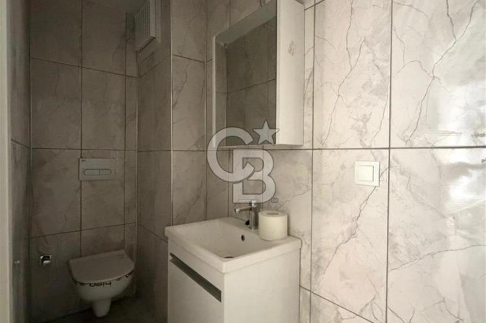 ÇARŞIYA YAKIN YENİ BİNADA UYGUN FİYATLI KİRALIK DÜKKAN