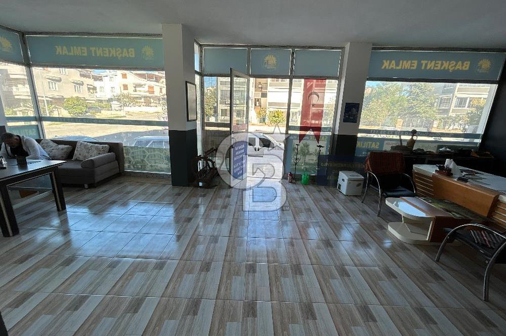 Didim Altınkum Köşe Konumda Birleştirilebilir 3 Adet Dükkan