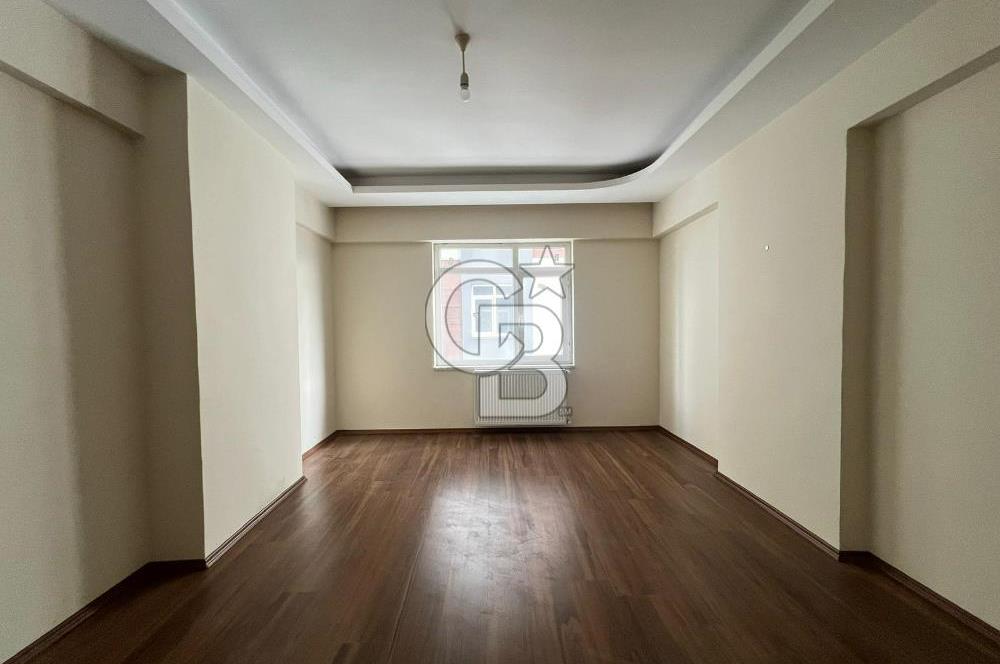 Anayola cephe 3+1 kiralık daire