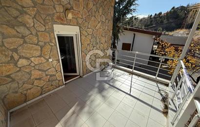 1283611038 ÇOK ACİL SATILIK ANTALYA SAKLIKENT'TE GENİŞ BAHÇELİ VİLLA