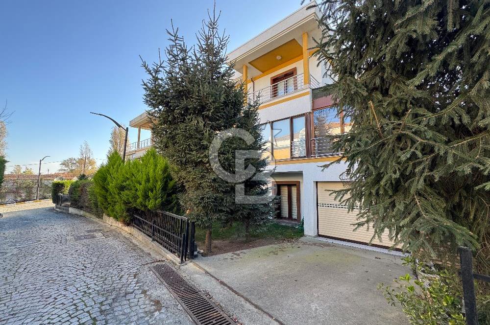 BAHÇEŞEHİR KELEBEKLER VADİSİ SATILIK 5+2 VİLLA
