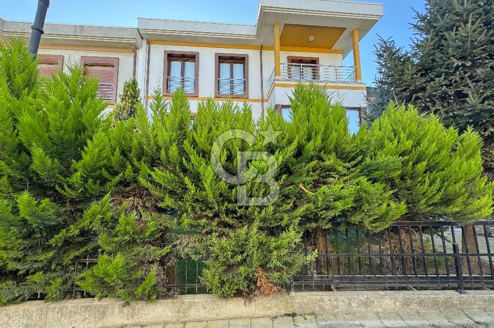 BAHÇEŞEHİR KELEBEKLER VADİSİ SATILIK 5+2 VİLLA