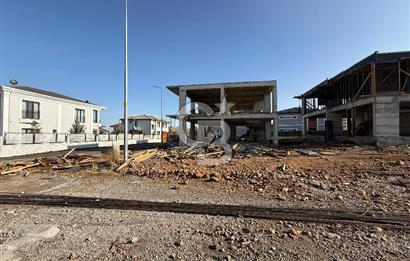 COLDWELL BANKER'dn YAKINCA da PROJE'den SATILIK PREMİUM VİLLALAR