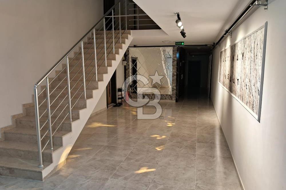 KARAPÜRÇEK'TE KATTA 3+1 SATILIK LÜKS SIFIR DAİRE