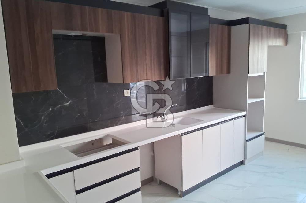 KARAPÜRÇEK'TE KATTA 3+1 SATILIK LÜKS SIFIR DAİRE